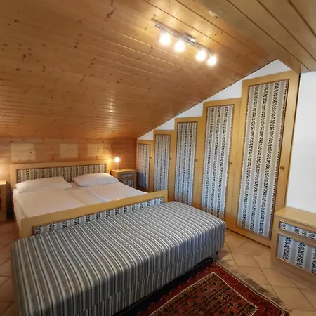 Hillside Apartmán *